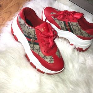 Gucci shoes size 6